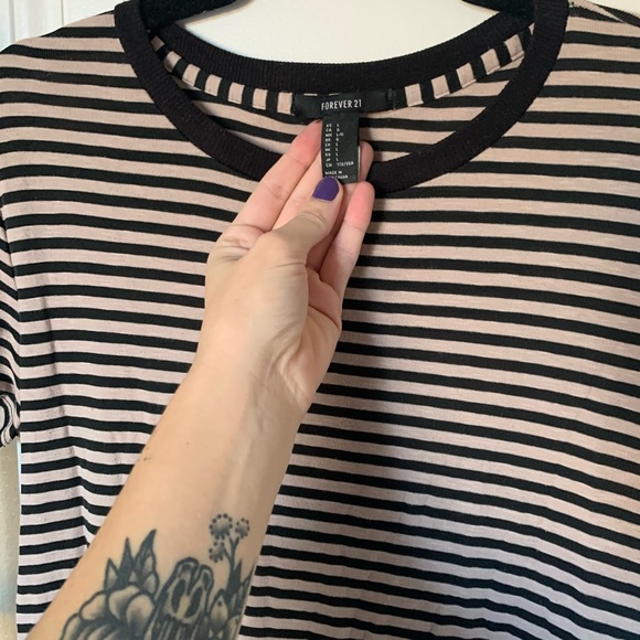 T-SHIRT DRESS🖤comfy laidback striped midi sleeves - Picture 3 of 6